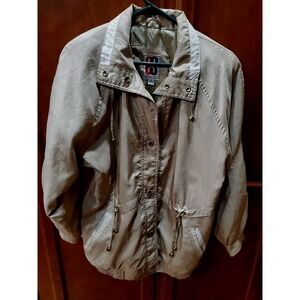 CS Essentials Jacket Womens Medium Tan W/cream Accents Jacket Snap Closure